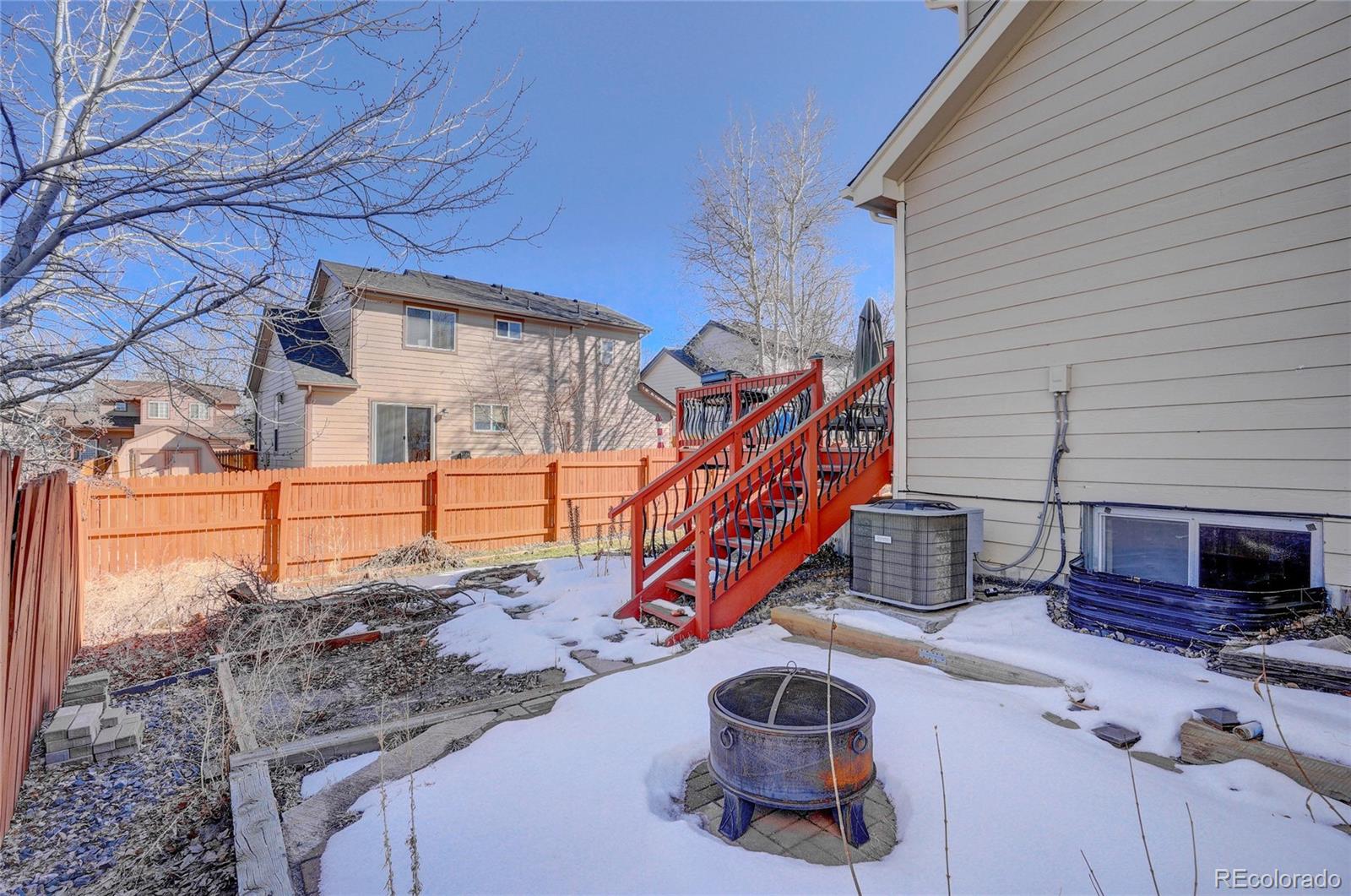 12242 N Ivanhoe Circle