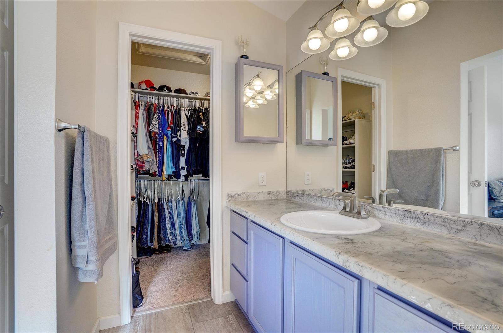 12242 N Ivanhoe Circle