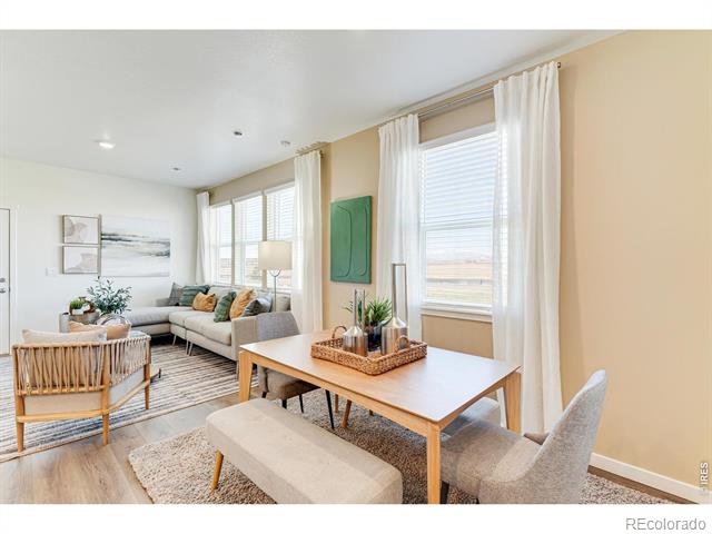 958 Hoptree Court