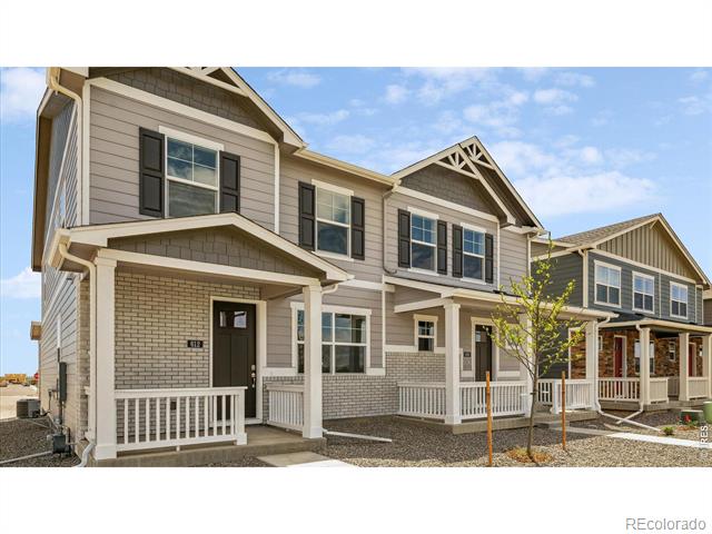 958 Hoptree Court