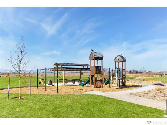 958 Hoptree Court