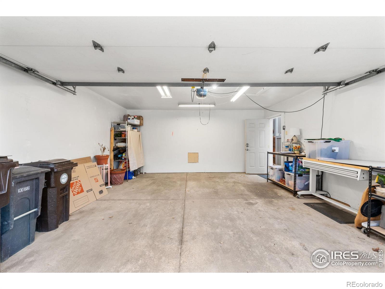 5411 White Place