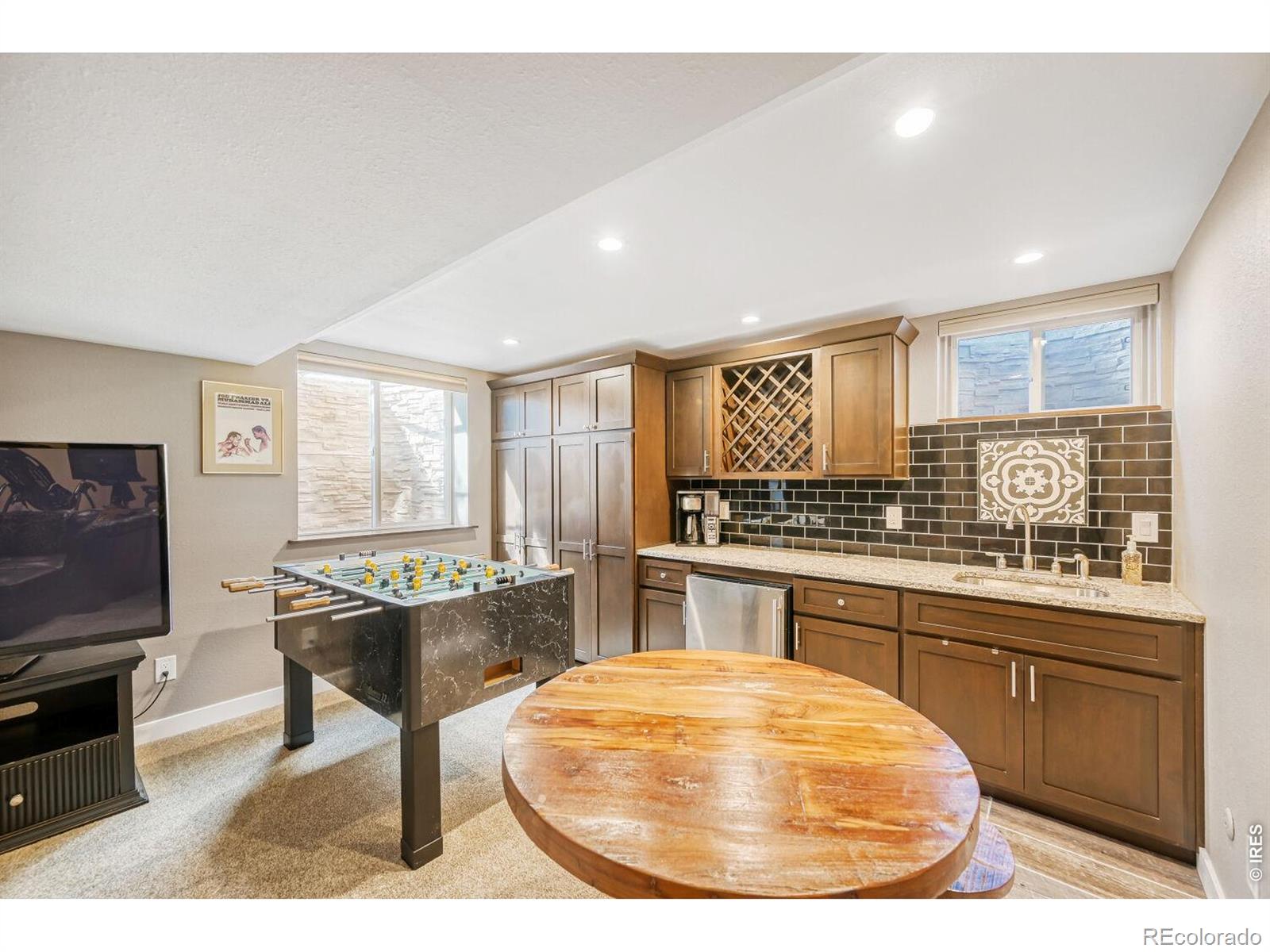 1617 Ithaca Court