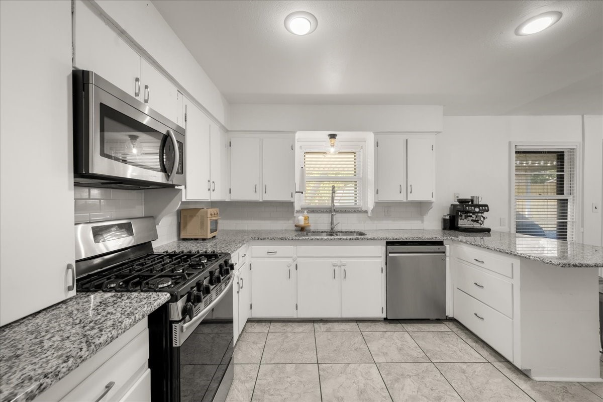 6216 Brentwood Drive