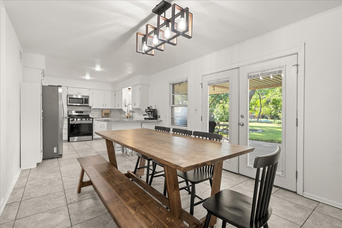 6216 Brentwood Drive