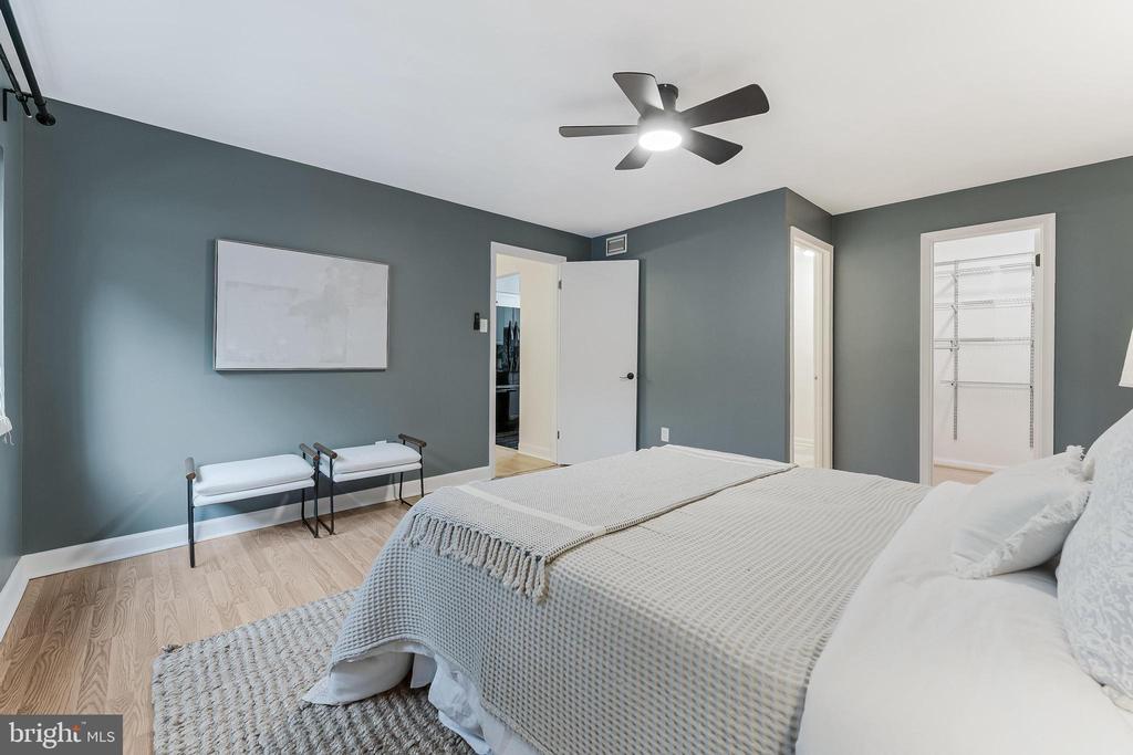3460 SUMMIT COURT NE Unit: 3460