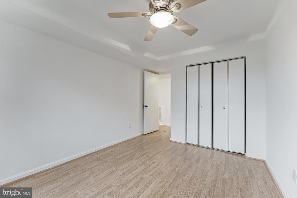 3460 SUMMIT COURT NE Unit: 3460