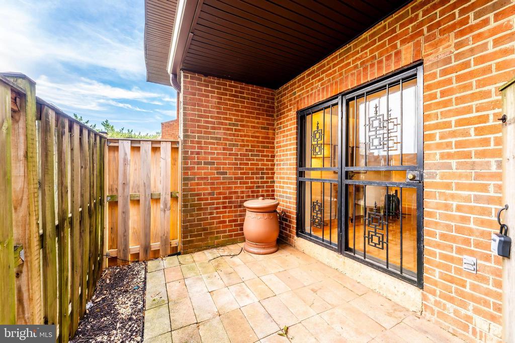 3460 SUMMIT COURT NE Unit: 3460