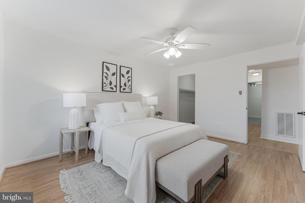 3460 SUMMIT COURT NE Unit: 3460