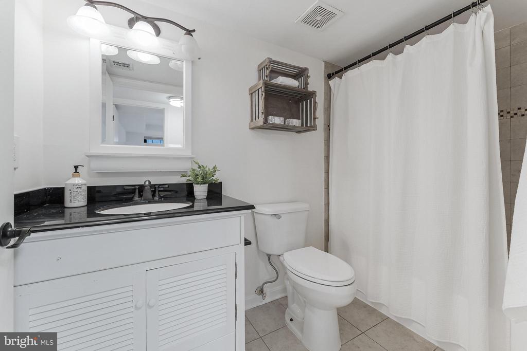3460 SUMMIT COURT NE Unit: 3460