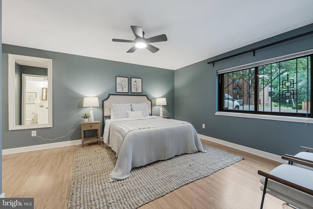 3460 SUMMIT COURT NE Unit: 3460