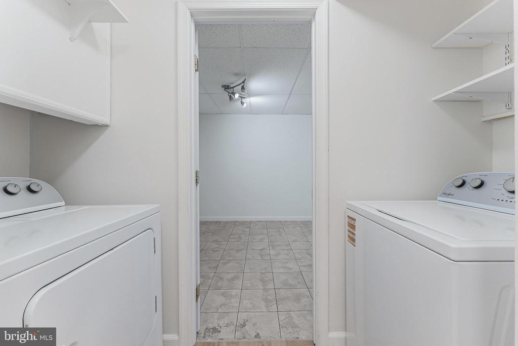 3460 SUMMIT COURT NE Unit: 3460
