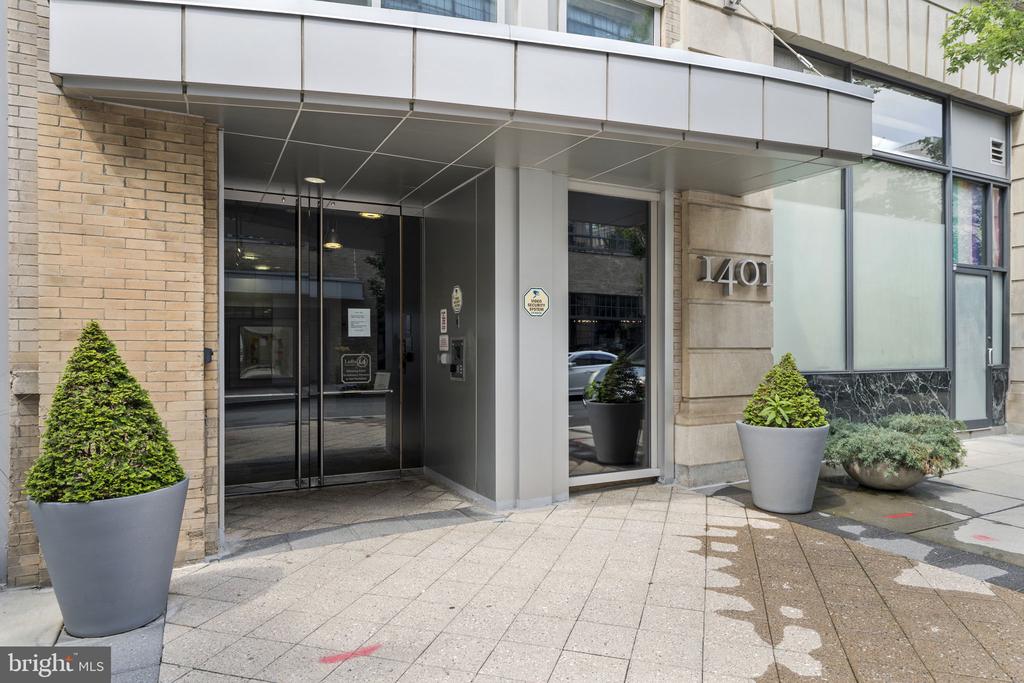 1401 CHURCH STREET NW Unit: 120