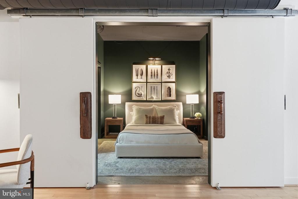1401 CHURCH STREET NW Unit: 120