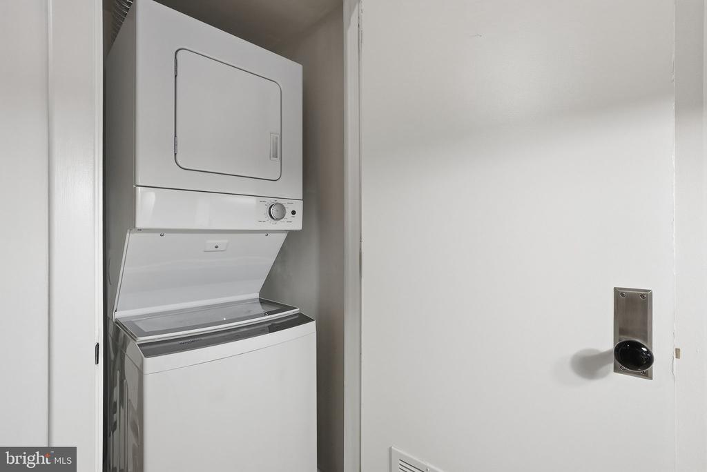 1401 CHURCH STREET NW Unit: 120
