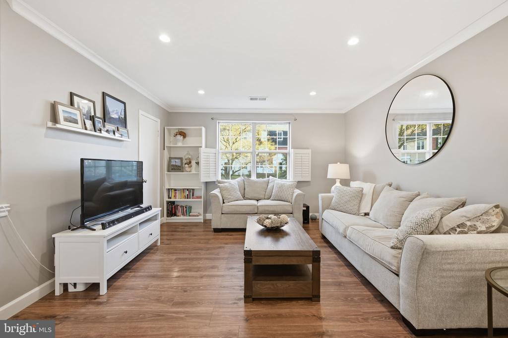 4608-B 28TH ROAD S Unit: UNIT #B