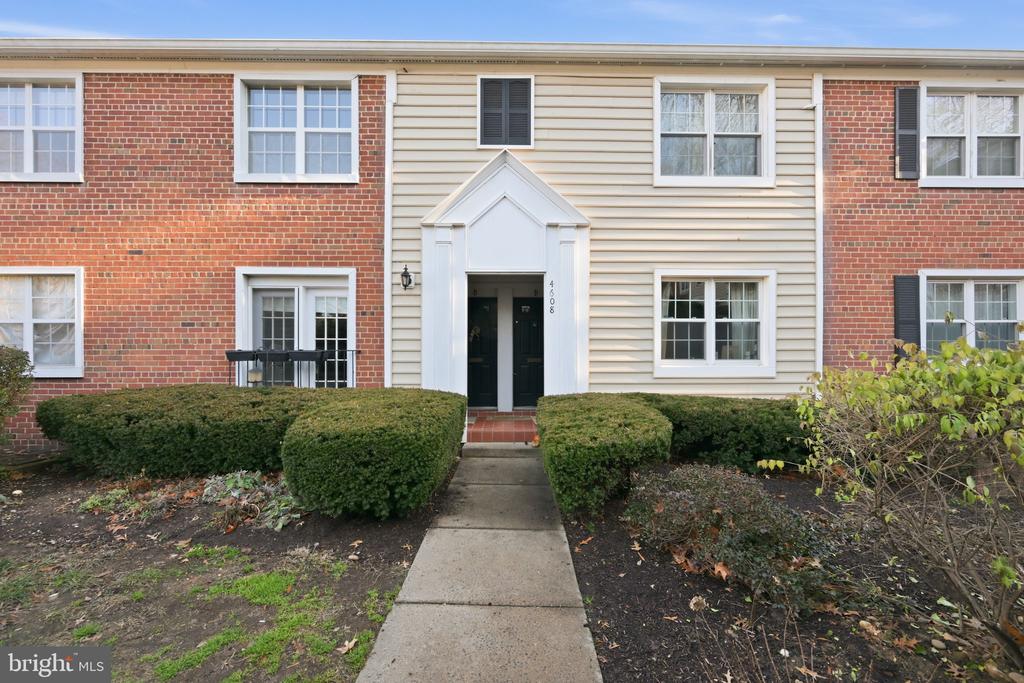 4608-B 28TH ROAD S Unit: UNIT #B