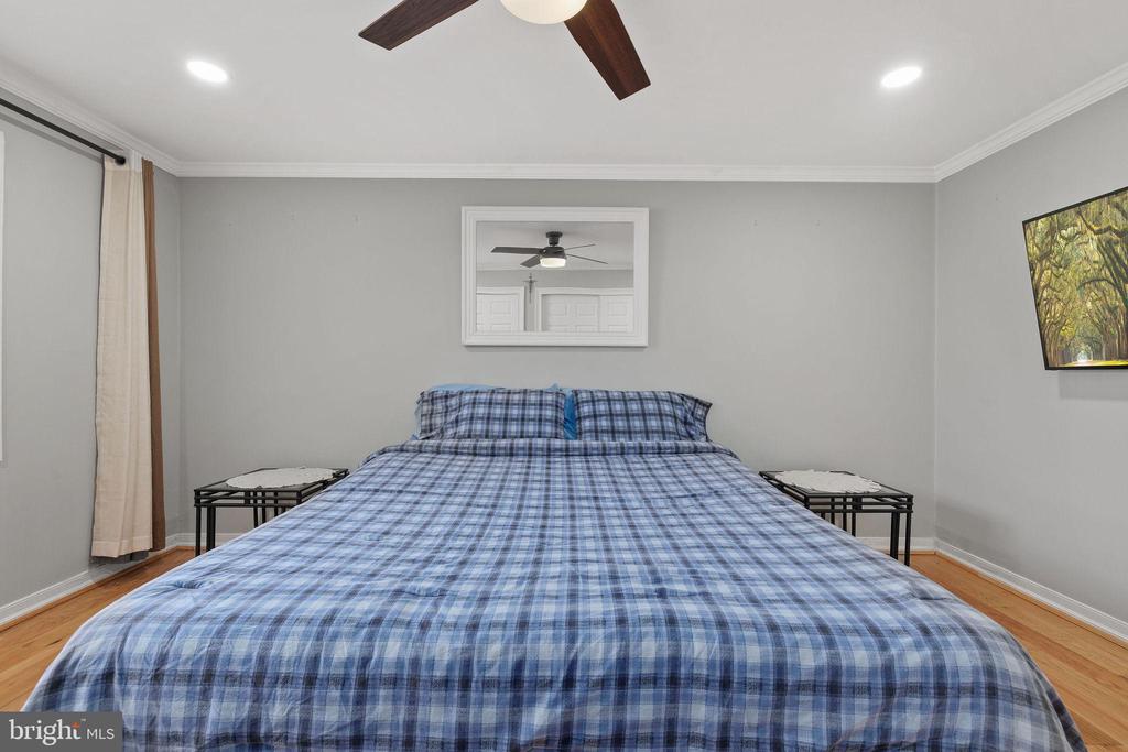 1138 S WASHINGTON STREET Unit: 103