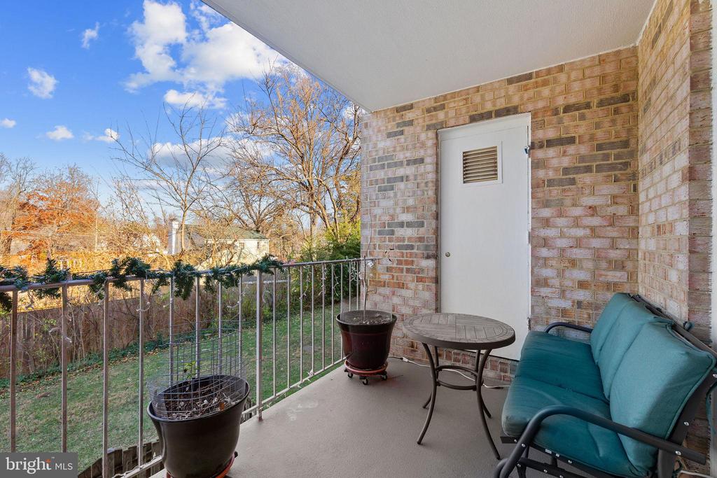 1138 S WASHINGTON STREET Unit: 103