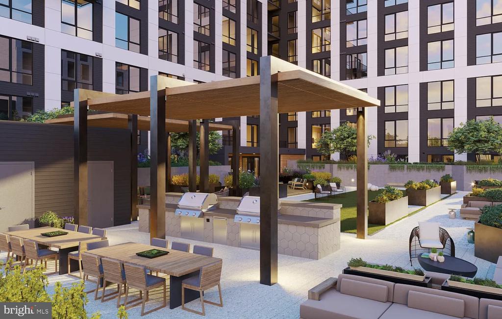 255 W FALLS STATION BOULEVARD Unit: 701