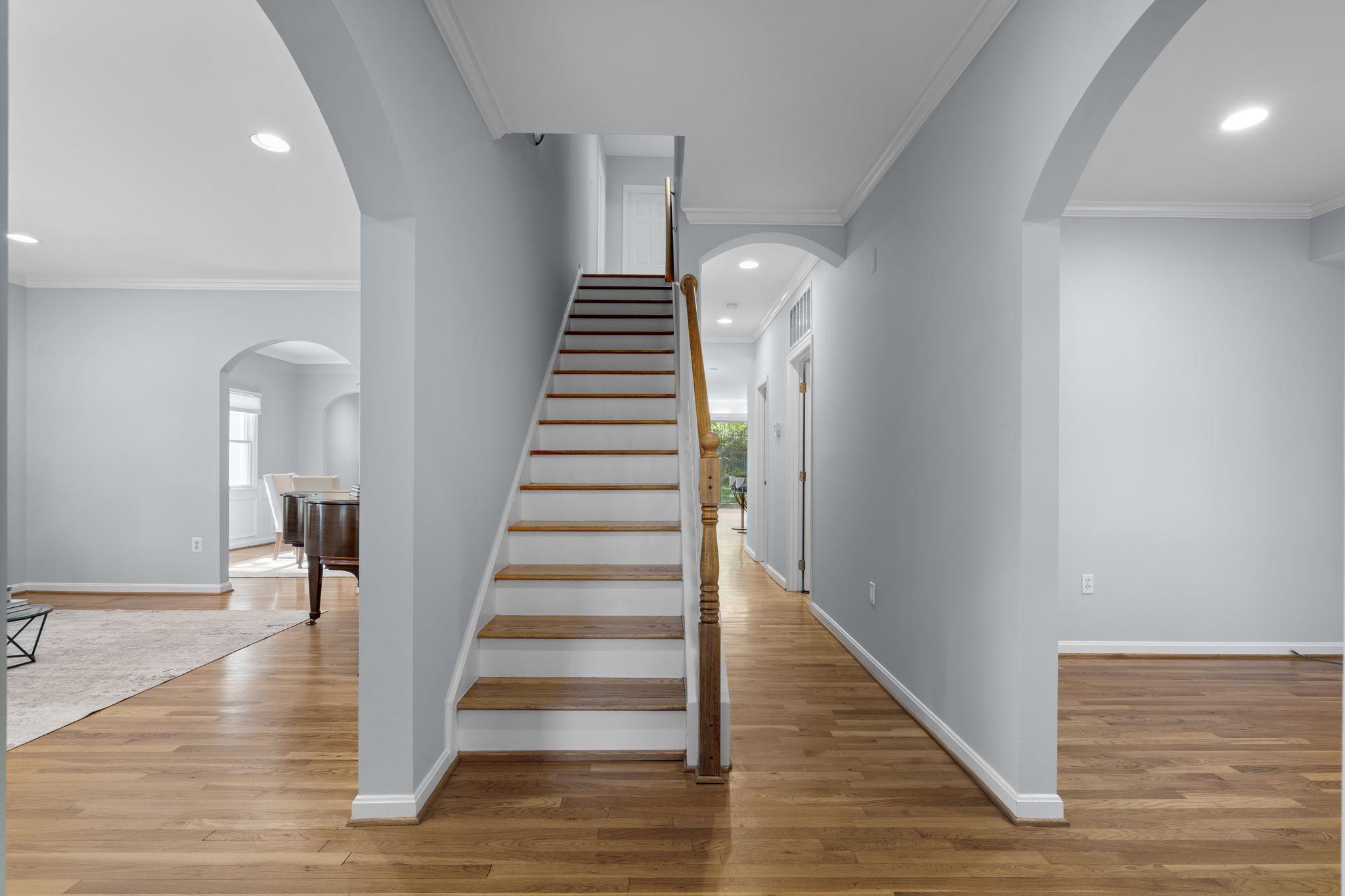 403 N WEST STREET