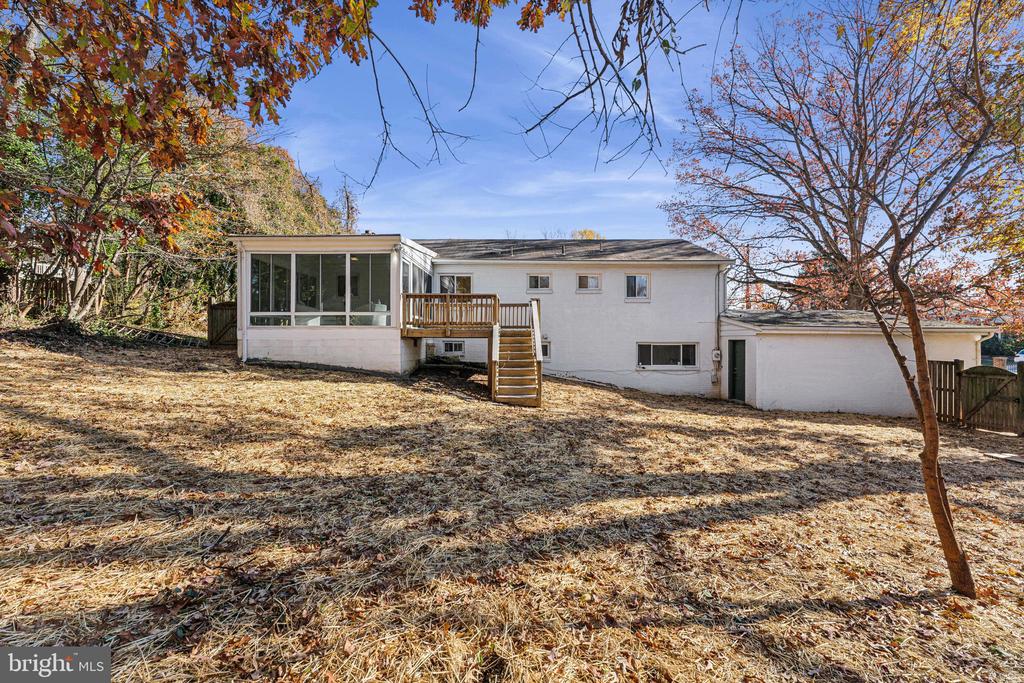 3258 FARAGUT COURT