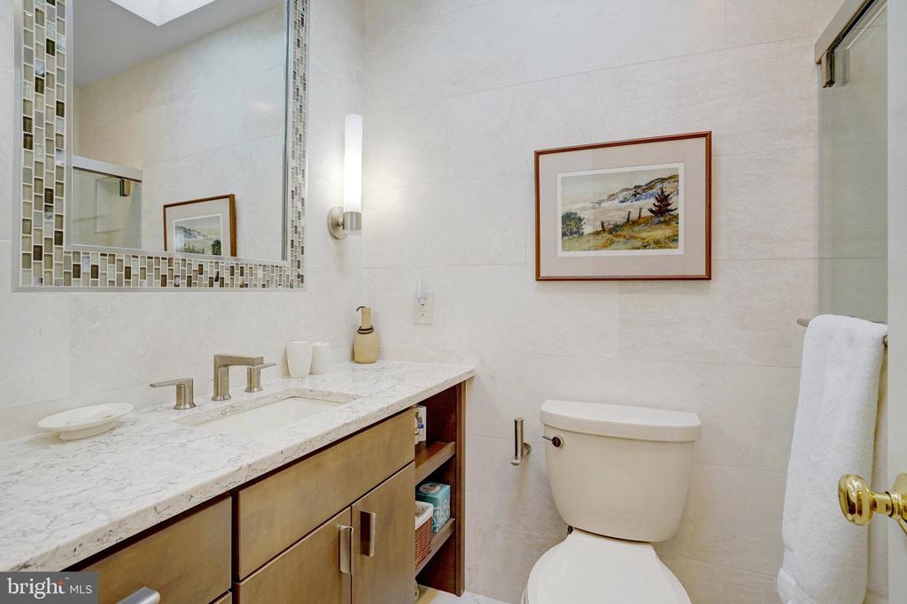 4214 SLEEPY HOLLOW ROAD