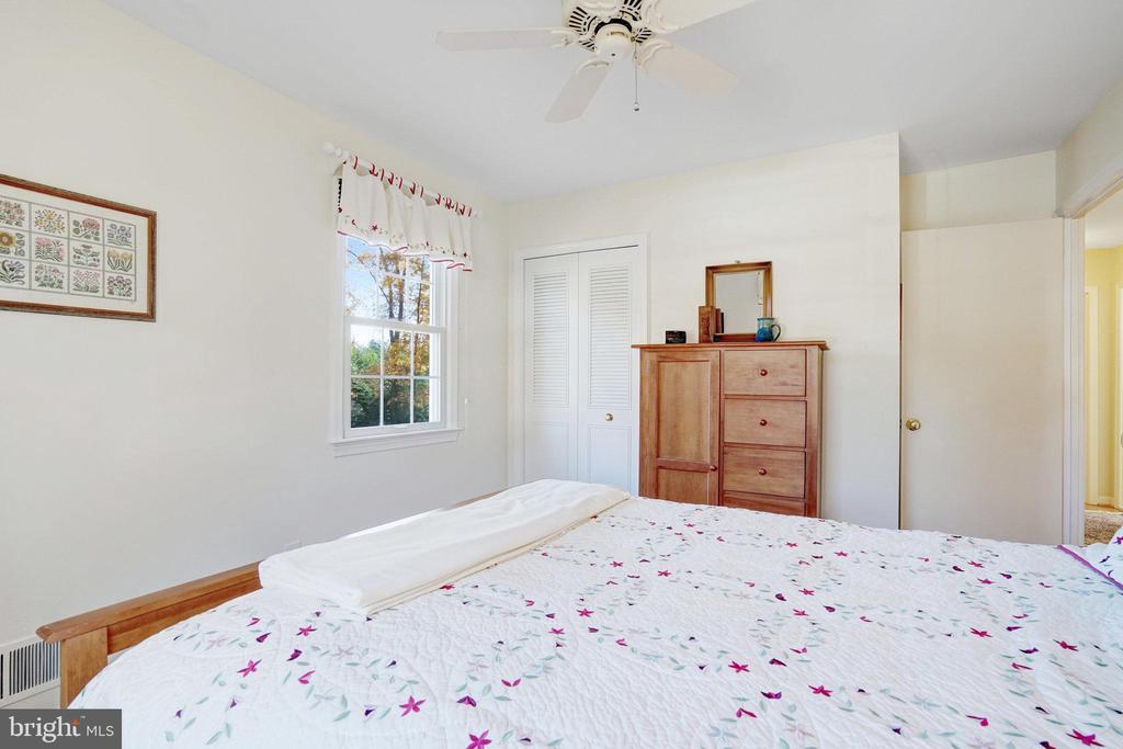 4214 SLEEPY HOLLOW ROAD