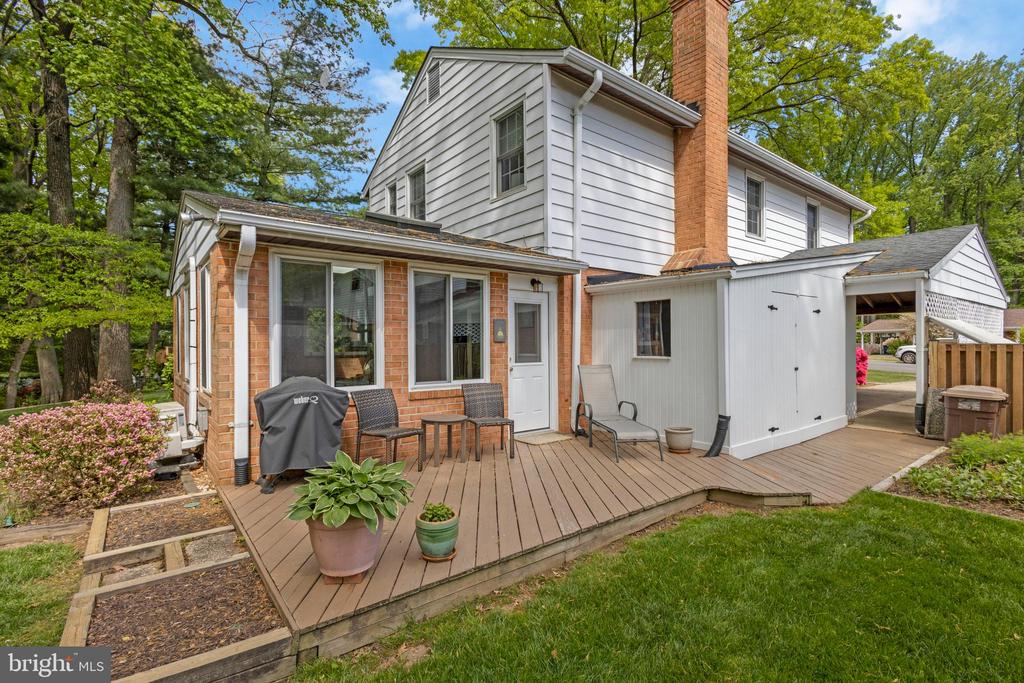 4214 SLEEPY HOLLOW ROAD