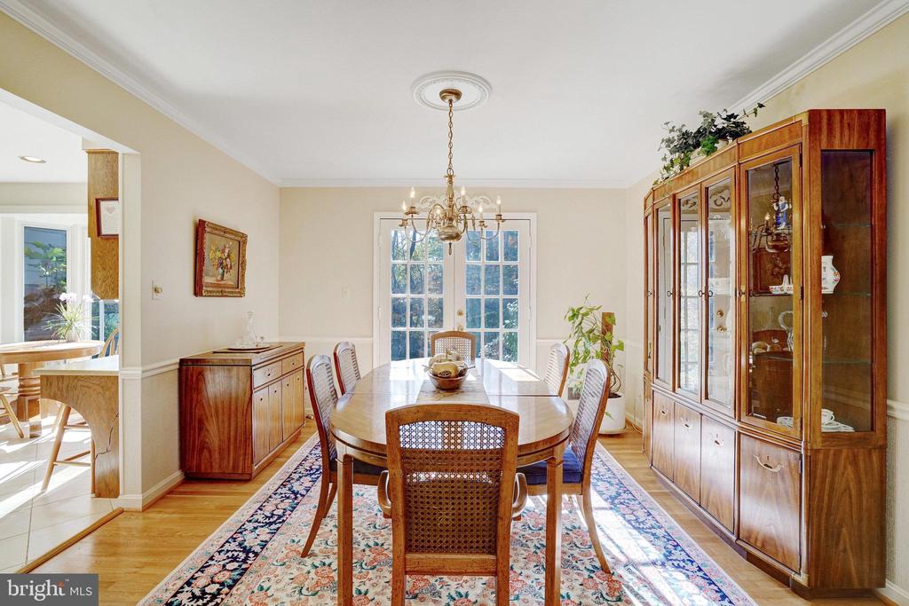 4214 SLEEPY HOLLOW ROAD