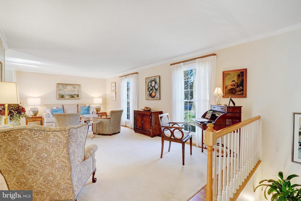 4214 SLEEPY HOLLOW ROAD