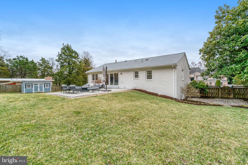 6442 OVERLOOK DRIVE