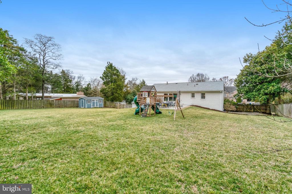 6442 OVERLOOK DRIVE