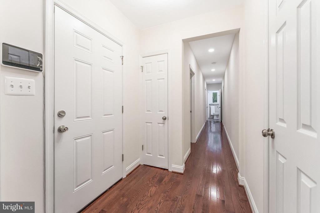6440 ICHABOD PLACE