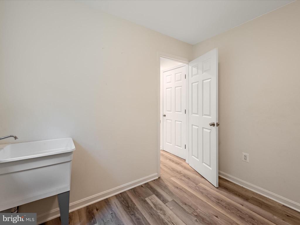 11132 FLORA LEE DRIVE