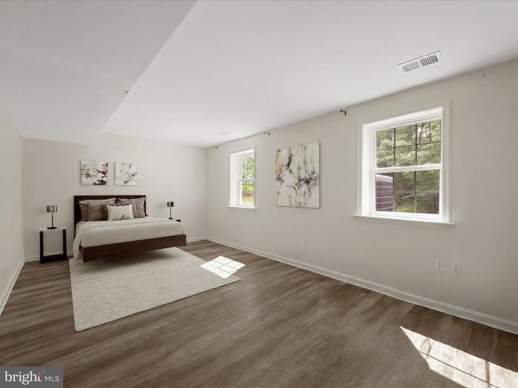 11132 FLORA LEE DRIVE