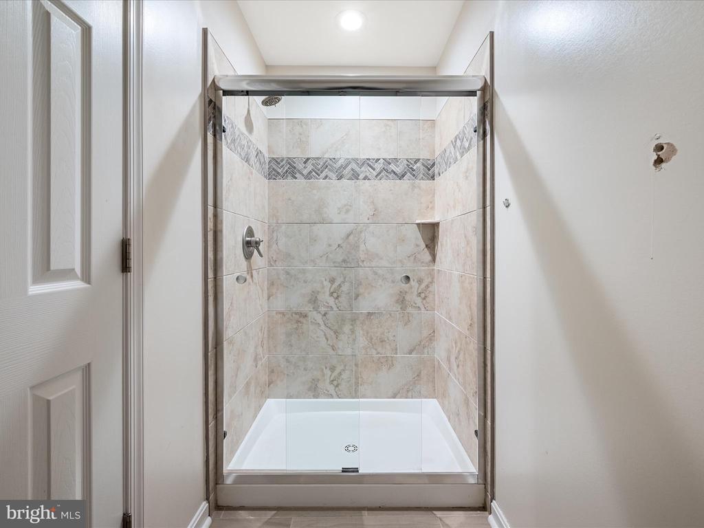 11132 FLORA LEE DRIVE