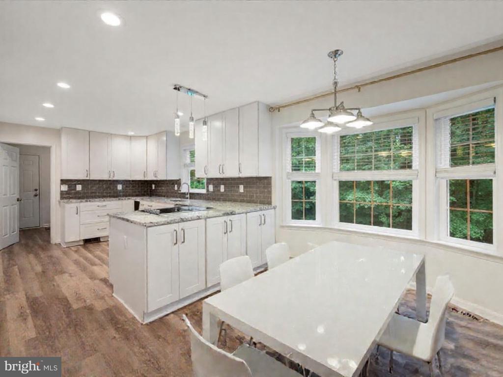 11132 FLORA LEE DRIVE