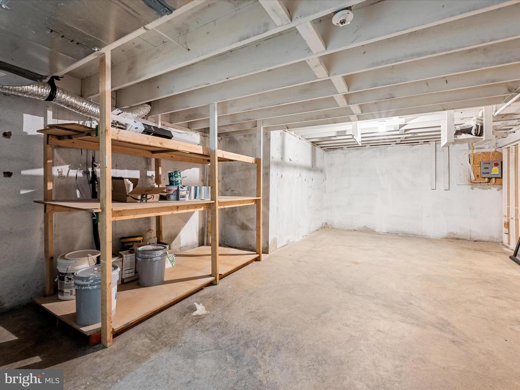 11132 FLORA LEE DRIVE