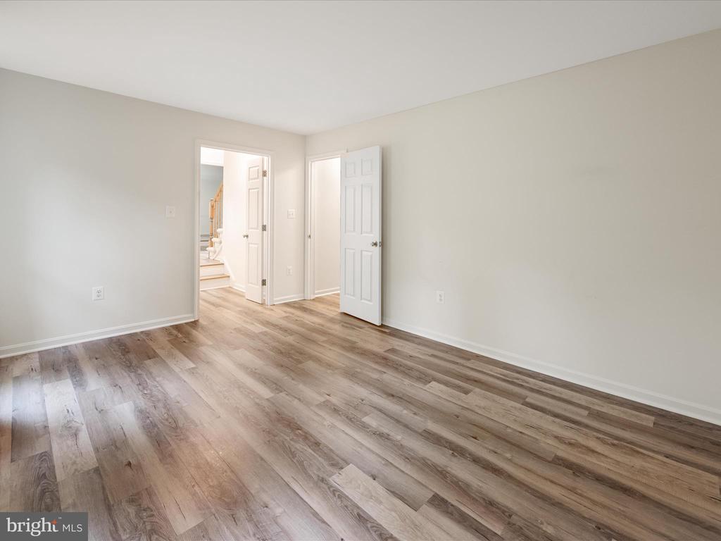 11132 FLORA LEE DRIVE
