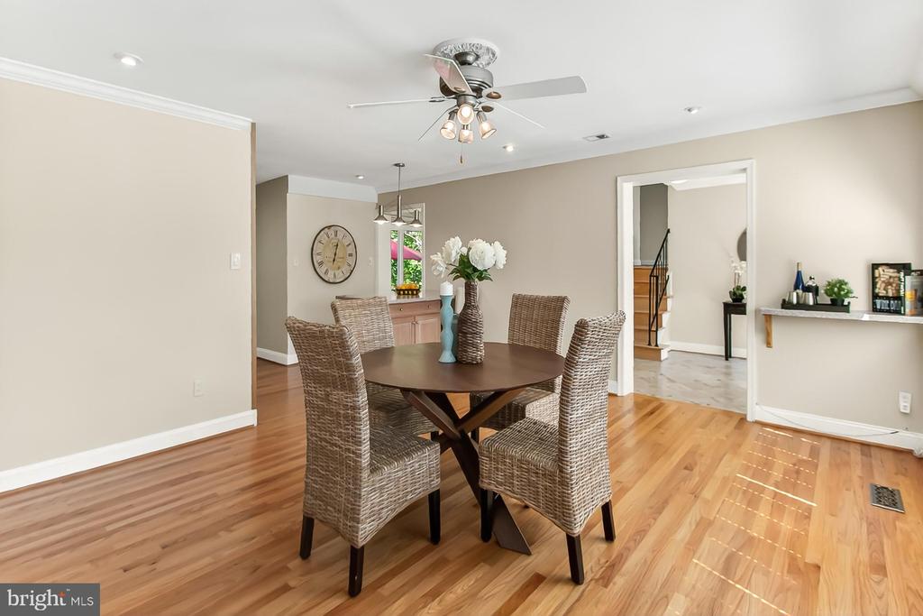 3516 HIGHVIEW PLACE