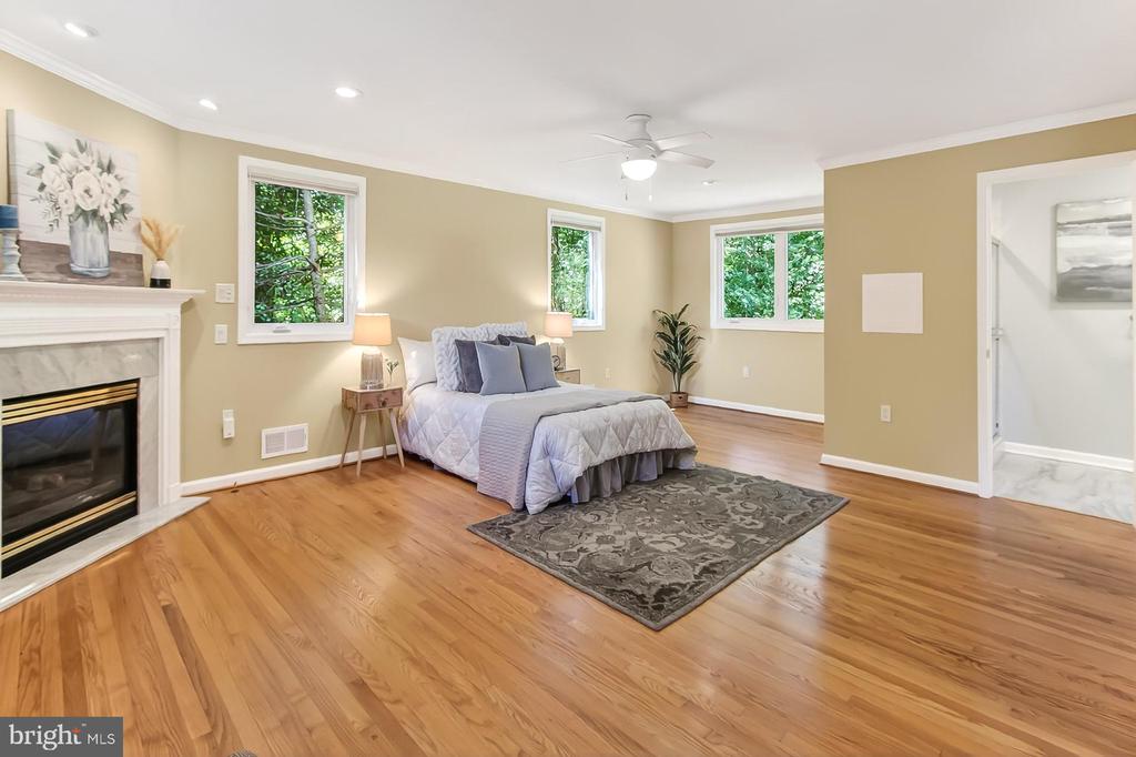 3516 HIGHVIEW PLACE
