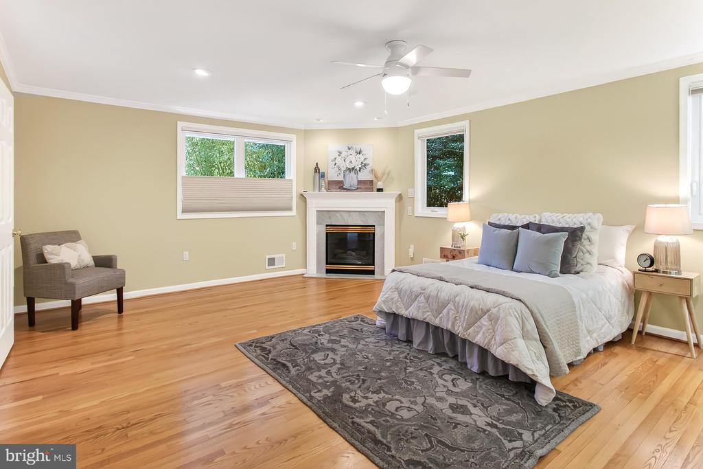 3516 HIGHVIEW PLACE