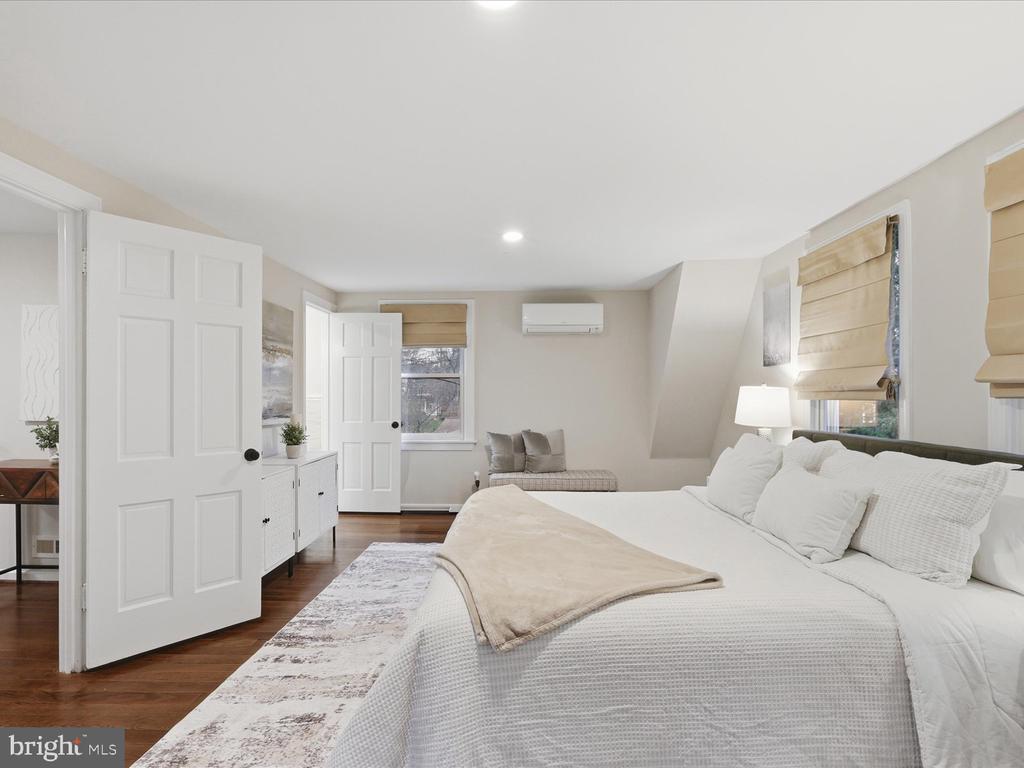 6437 SPRING TERRACE