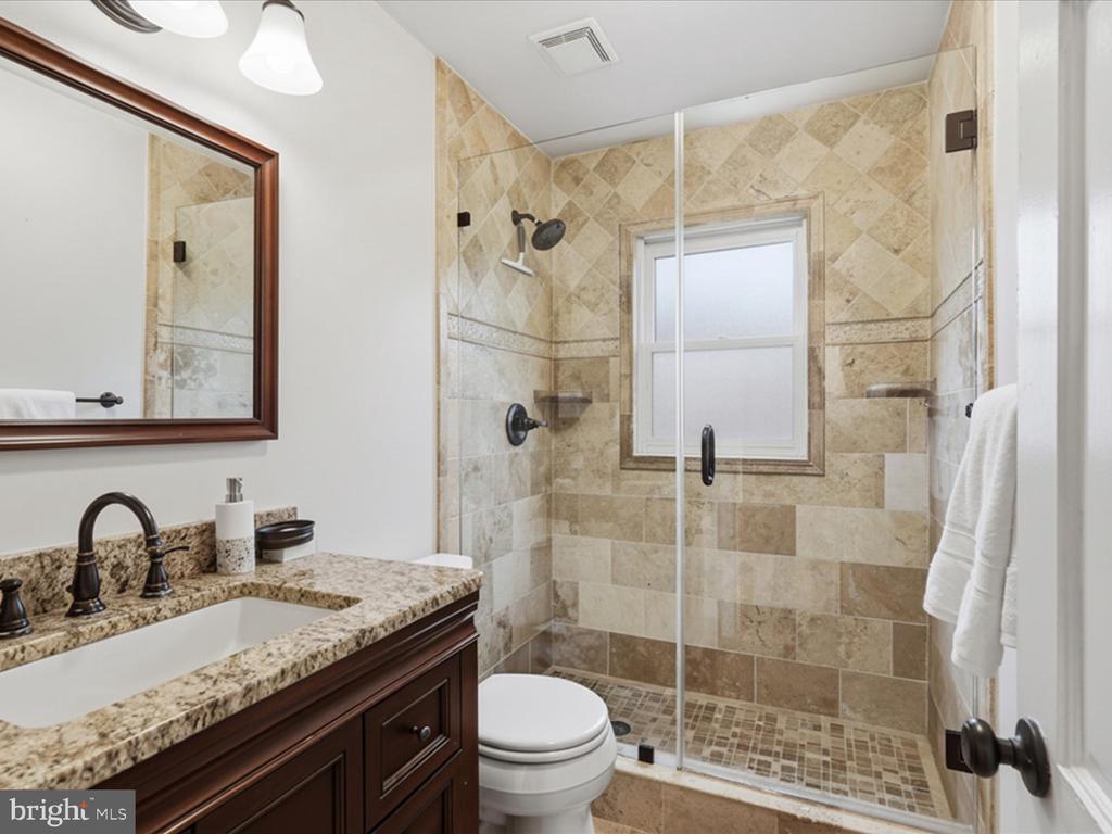 6437 SPRING TERRACE