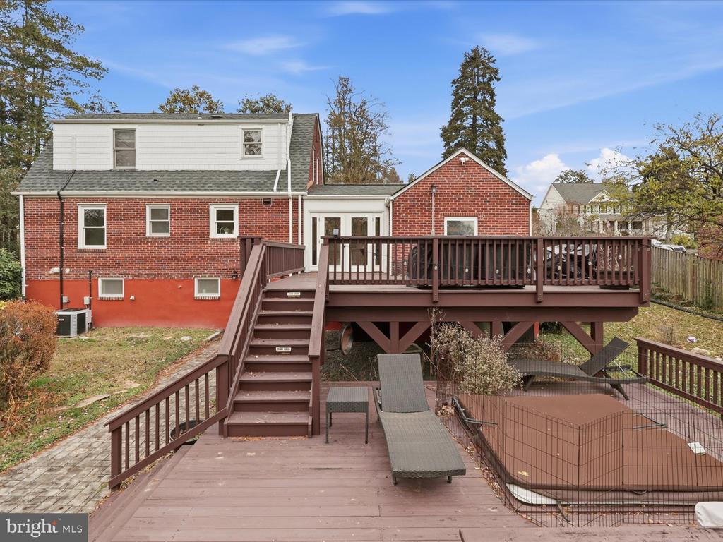 6437 SPRING TERRACE