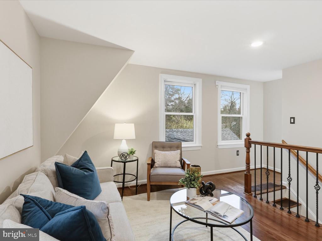 6437 SPRING TERRACE