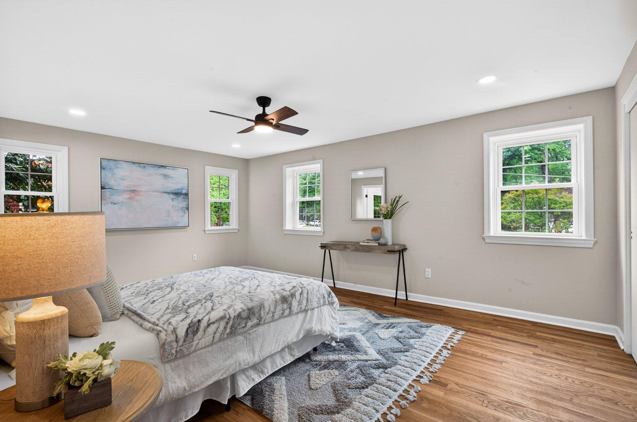 6538 OAKWOOD DRIVE