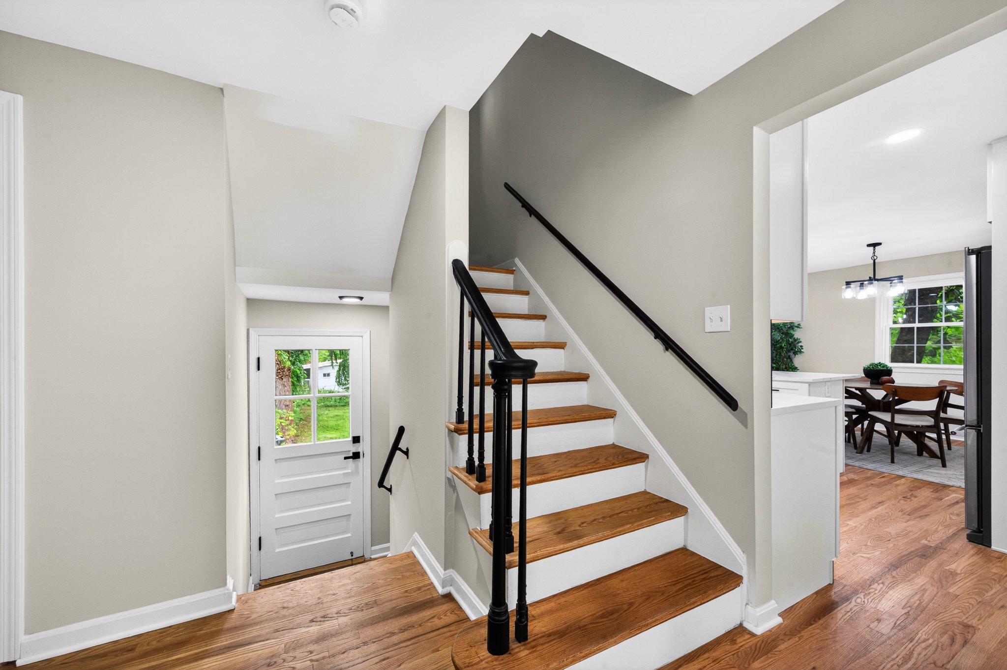 6538 OAKWOOD DRIVE