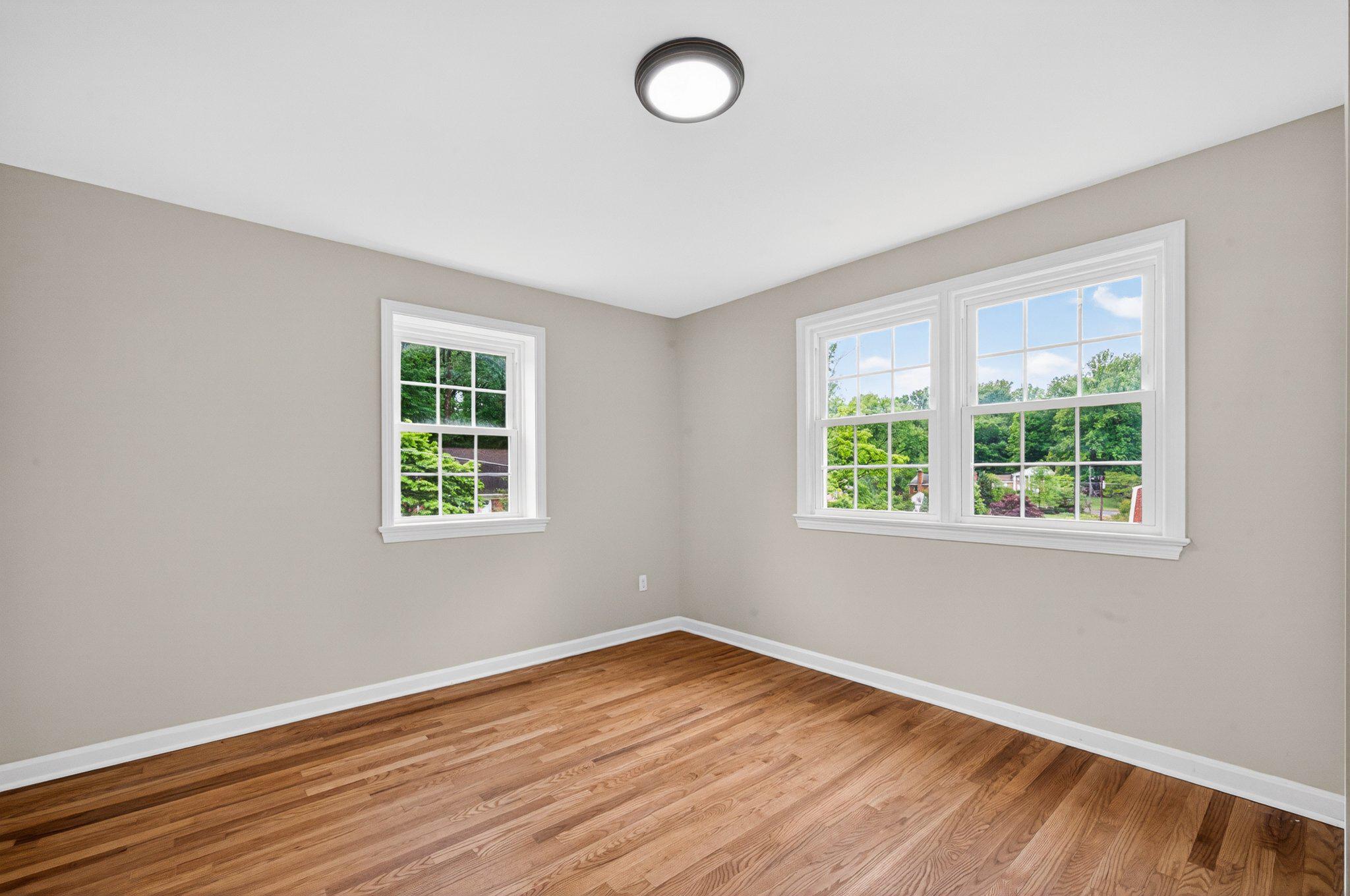 6538 OAKWOOD DRIVE